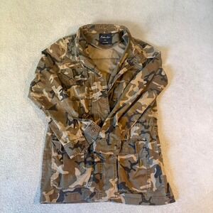 Khaki and‎ brown camo jacket